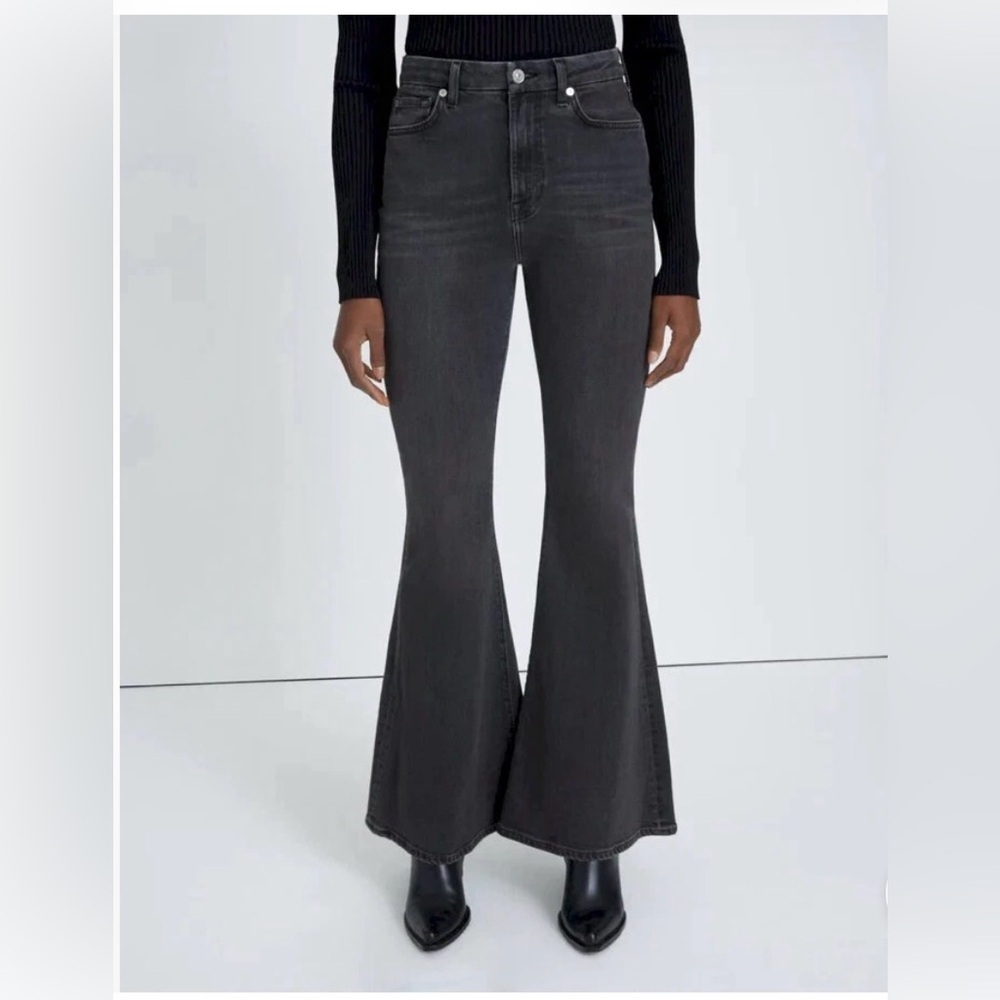 7 For All Mankind Women's Mega Flare Jeans Size 27 NWT High Rise Belle Wash